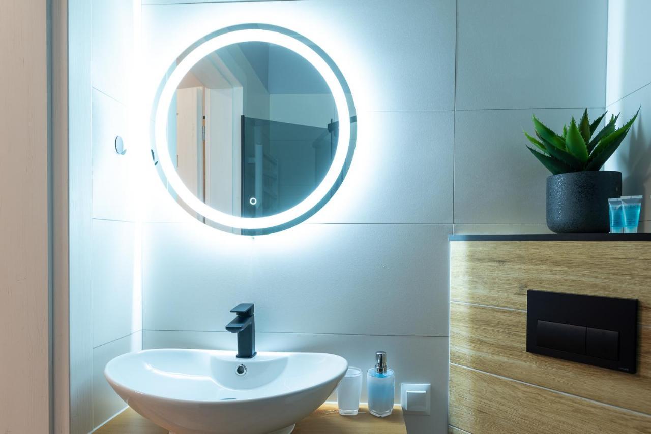 Apart Wolnosci Jelenia Gora Ngoại thất bức ảnh